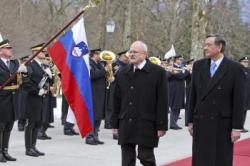Slovak President Ivan Gasparovic and his Slovenian counterpart Danilo Turk review the guards of honor during the arrival ceremony.